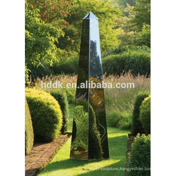 David Harber Steel obelisks Garden obelisks made of mirror polished stainless steel